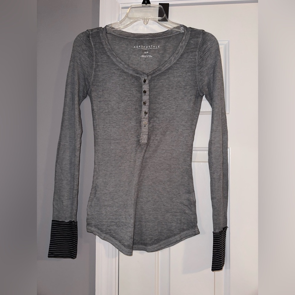 Aeropostale long sleeve shirt